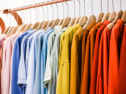 How to Sell Clothes on  (8 Tips for Clothing Retailers
